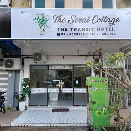 The Serai Cottage Transit Hotel Кампонг Гонг Бадак Екстер'єр фото